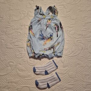 Tea Collection girls 0-3 months bubble romper EUC & striped socks
